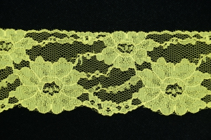3 inch Flat Lace, Buttercup (25 yards) MADE IN USA